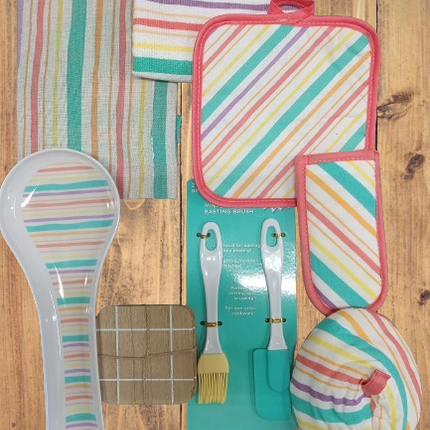 Stripe 8 Piece Home Kitchen Gift Set