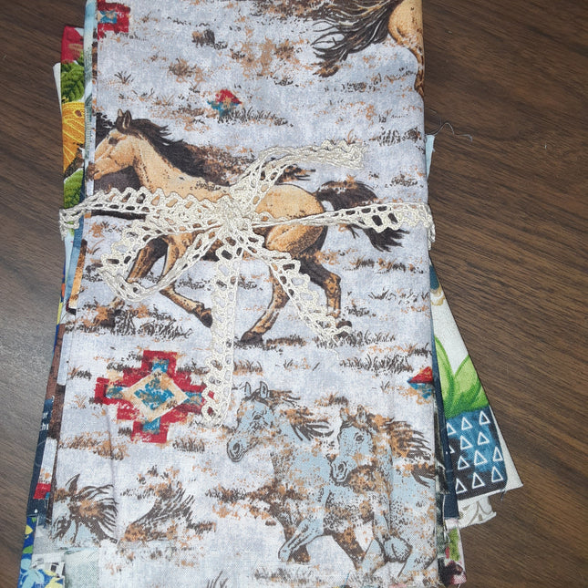 Novelty Fat Quarter Bundles Set of 10 Pieces